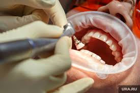 k-sozhaleniyu-zubnye-implanty-inogda-dejstvitelno-prihoditsya-udalyat