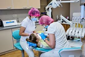 lgoty-na-protezirovanie-zubov-invalidam-e1544008053989